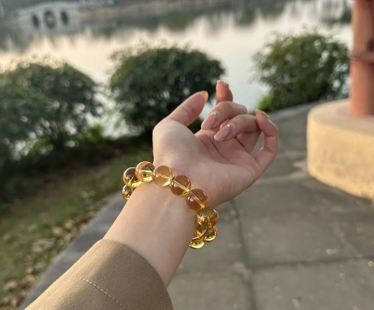 Citrine Crystal Meaning and Uses